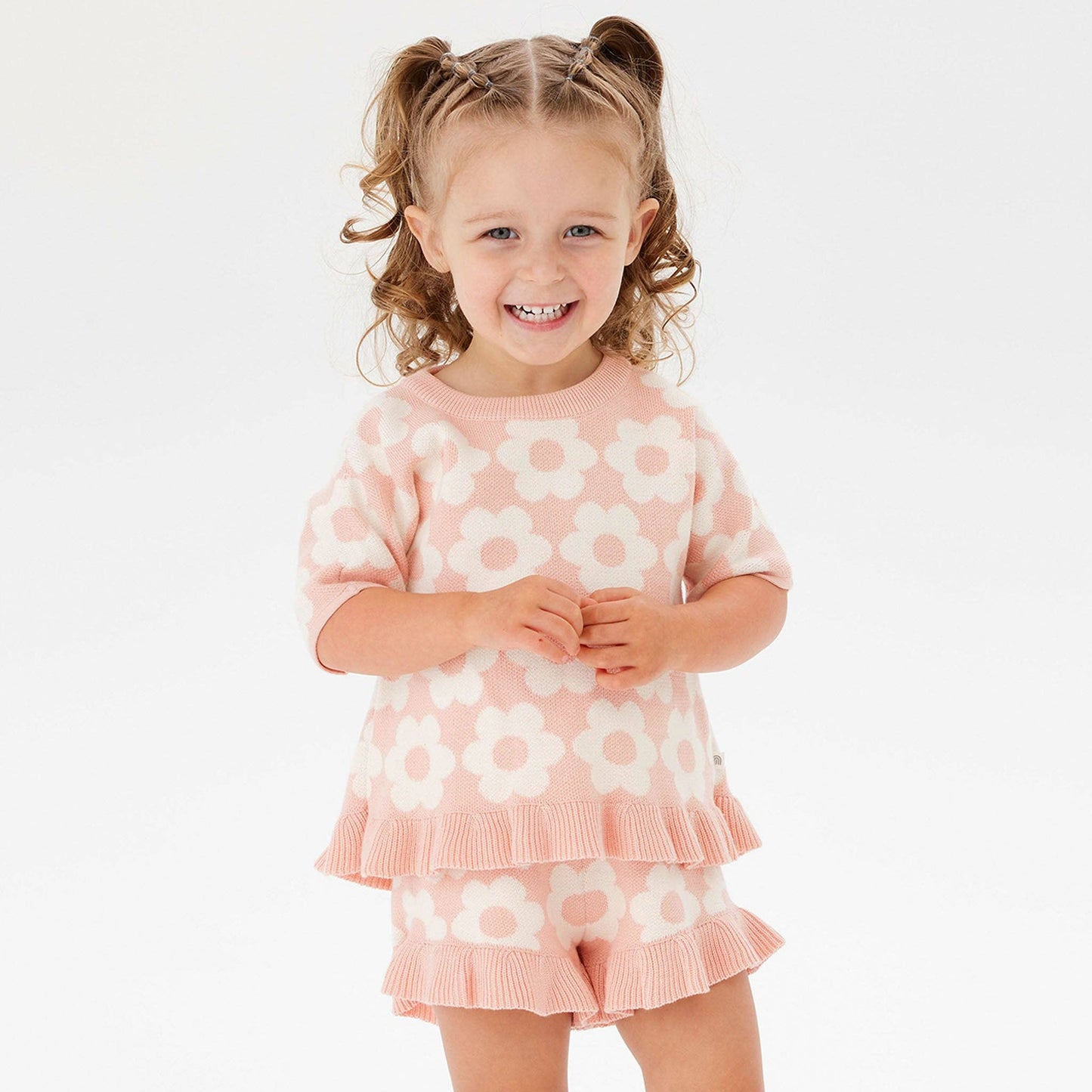 Kynd Jacquard Knit Frill Short - Pearl