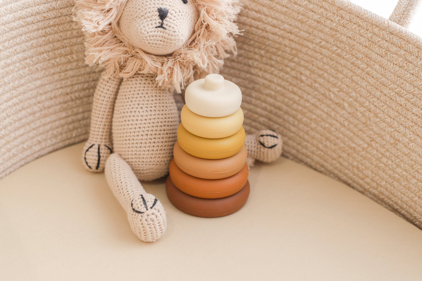 Kiin Round Stacking Tower Toy