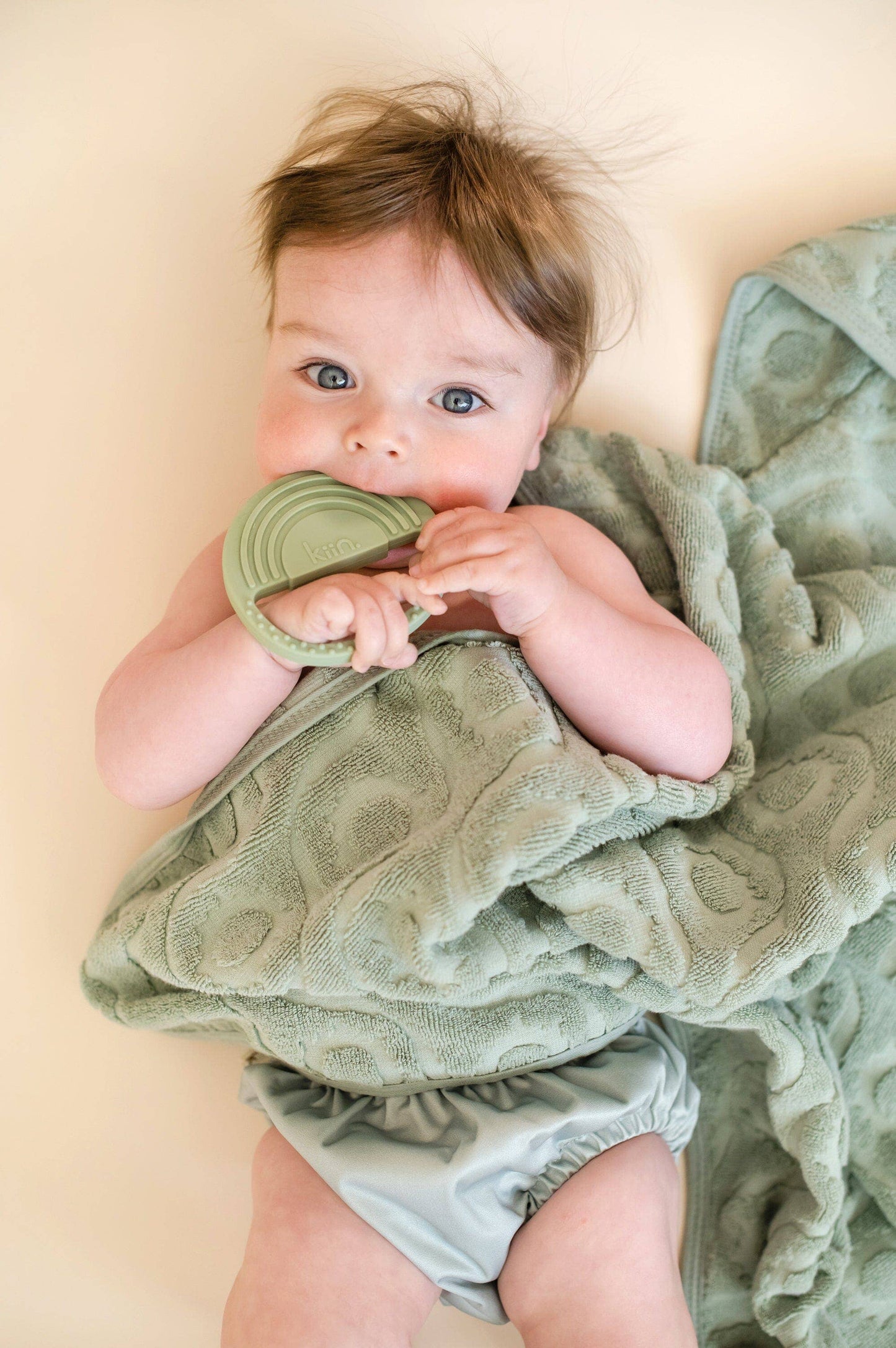 Kiin Hooded Beach Towel