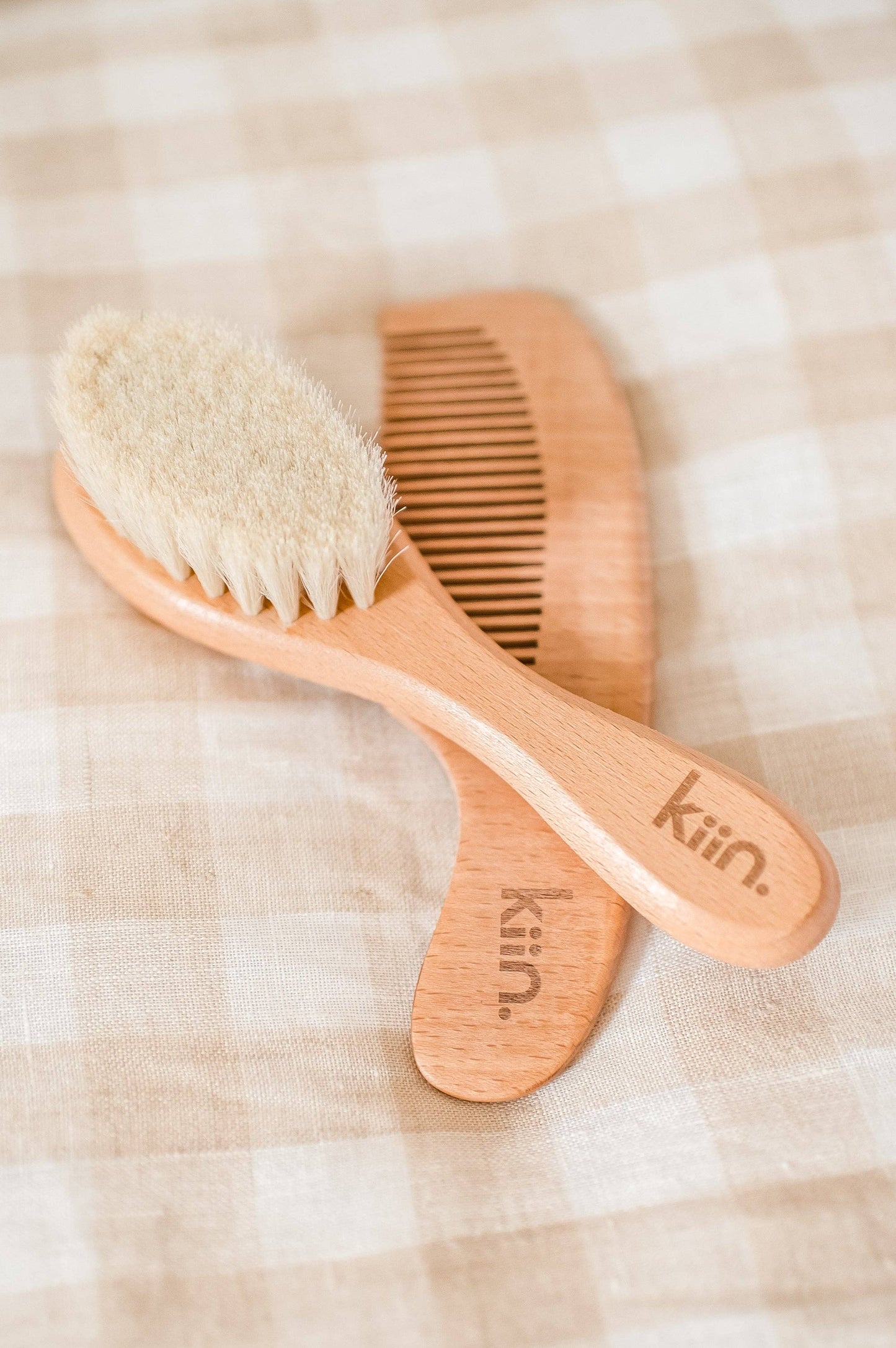 Kiin Wooden Baby Brush + Comb Set