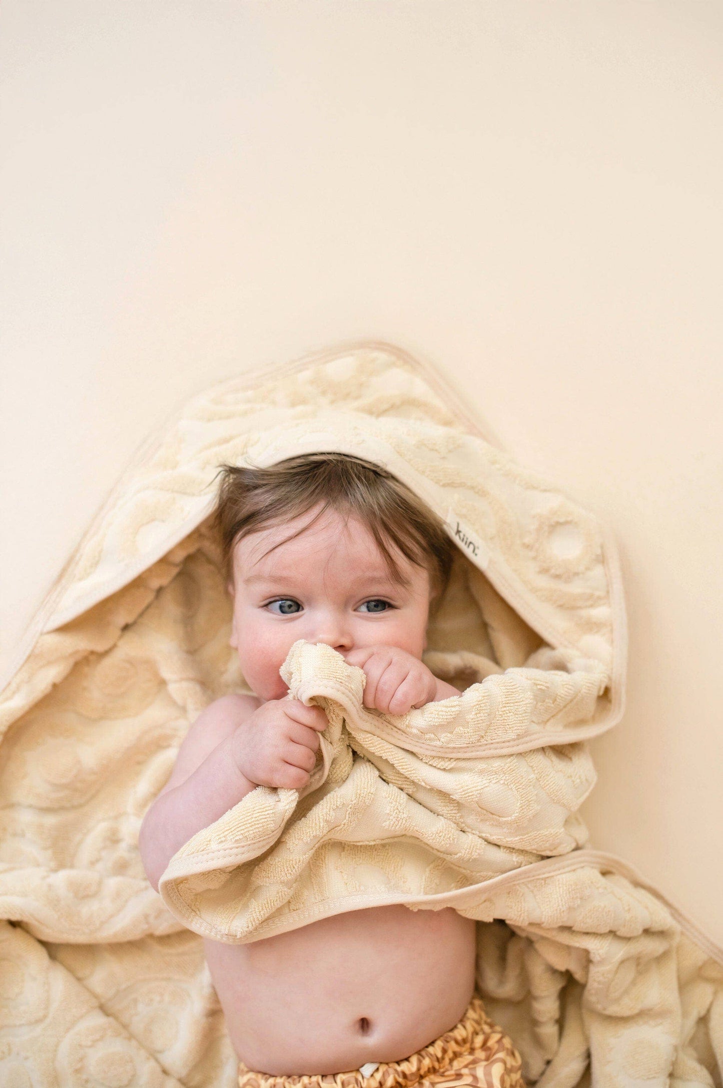 Kiin Hooded Beach Towel