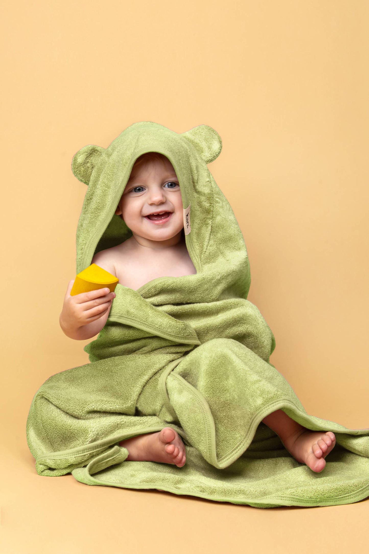 Kiin Hooded Towel