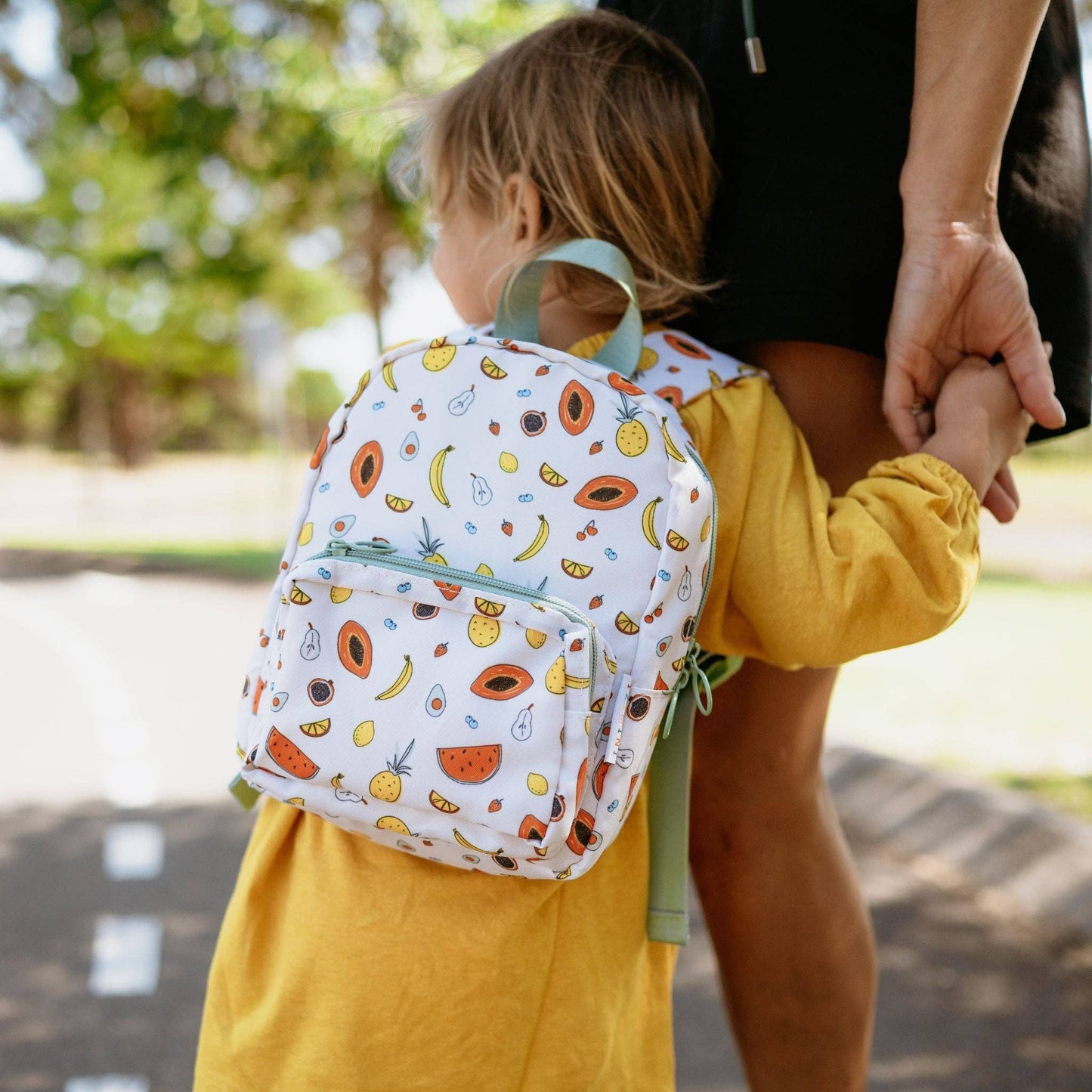 Clementine Backpack by Izimini